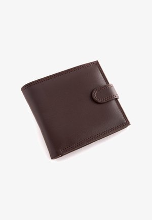 Portafoglio in pelle marrone con una texture liscia, dotato di chiusura a pressione e cuciture a contrasto lungo i bordi. Forma rettangolare compatta.