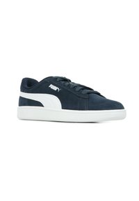Scarpe sportive in suede blu navy con una striscia in pelle bianca, suola bianca piatta e design con lacci. Logo PUMA sul lato.