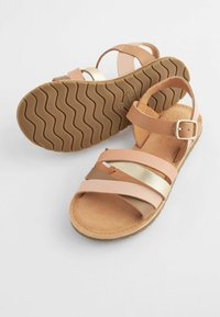 Next REGULAR FIT - Szandálok - pink metallic mix