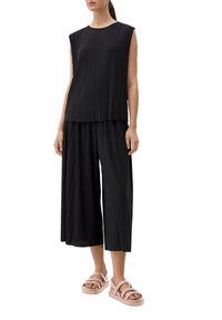 s.Oliver BLACK LABEL T-shirt basic - schwarz