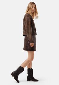 L37 ON THE ROCKS - Cowboy/Biker boots - brown