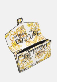Versace Jeans Couture RANGE WALLET - Portafoglio - white/gold-coloured