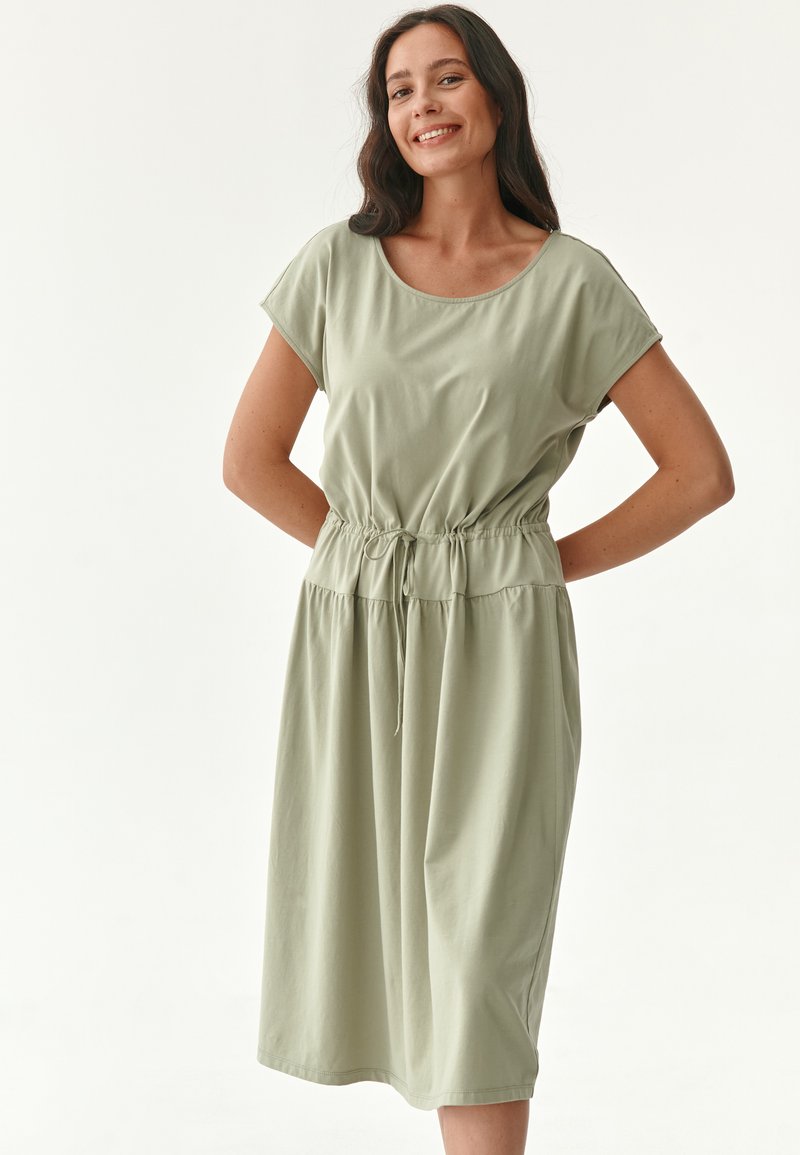 TATUUM NATULA Robe de jour khaki/kaki ZALANDO.FR