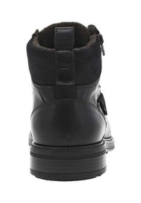 Bota de cuero negro hasta el tobillo con acentos de ante. Cuenta con una cremallera trasera, punta redondeada y una suela de goma con un patrón texturizado para un mejor agarre.
