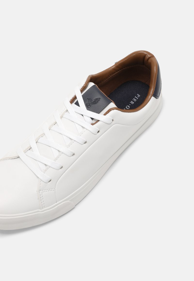 Damen Sneaker low | Pier One UNISEX Sneaker low white/weiß - ED51420 Damen Sneaker low | Pier One UNISEX Sneaker low white/weiß - ED51420
