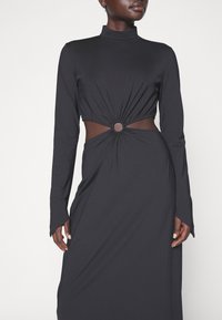 Fête Impériale MARGUERITE - Φόρεμα σε ίσια γραμμή - black