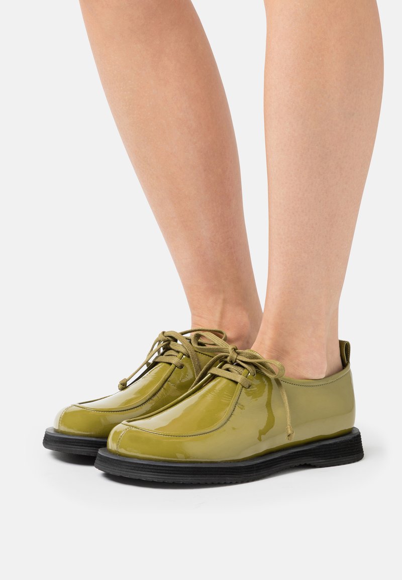 Reike Nen BOW DETAIL LOAFER Laceups olive/green Zalando.co.uk