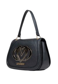 Borsa a mano in pelle nera con design strutturato. Presenta un accento con logo dorato, manico superiore e chiusura con zip. Superficie testurizzata.