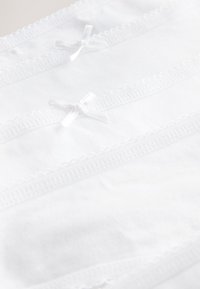 5 PACK - Siaurikės - white