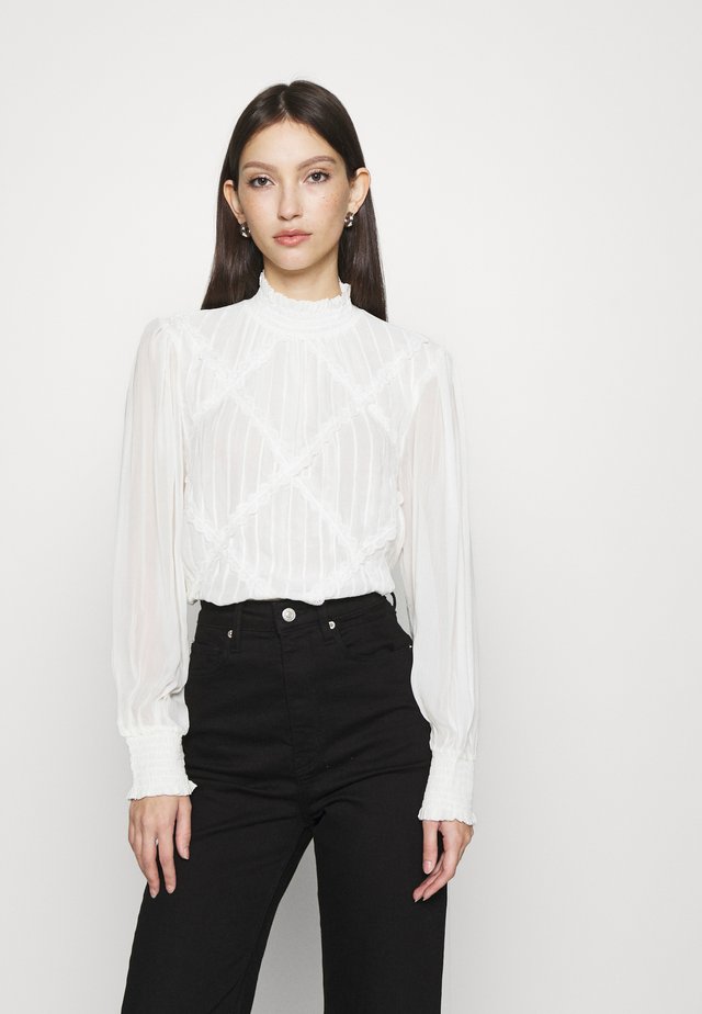 CROSS HATCH LACE TRIM BLOSUE - Blouse - ecru