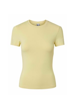 T-shirt jaune ajusté à manches courtes et col rond, en tissu lisse sans motifs ni logos, présenté sur un fond blanc.