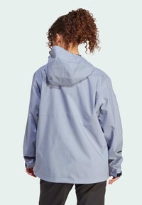 adidas Terrex TERREX MULTI RAIN.RDY 2.5-LAYER - Sadetakki - silver violet