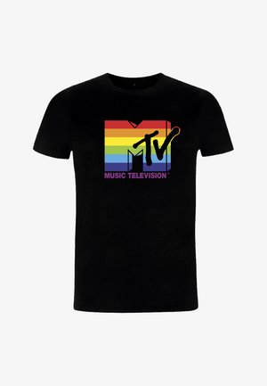 Schwarzes T-Shirt mit einem regenbogenfarbigen MTV-Logo und dem Text "MUSIC TELEVISION" in Lila. Runder Ausschnitt, kurze Ärmel, aus Baumwolle.