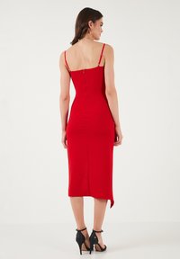 LELA Koktel haljina / svečana haljina - red