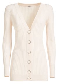 Cardigan a maniche lunghe con scollo a V in morbido tessuto crema. Presenta un motivo a costine verticali e sei grandi bottoni metallici lungo la parte anteriore.