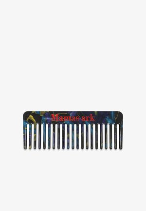 Plastic haarkam met een glanzend, multikleurig patroon in blauw, geel en zwart. Bevat 14 brede tanden en de tekst "Mamas ark" in het rood.