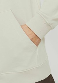 Jack & Jones JJZURI  - Felpa con cappuccio - moonbeam