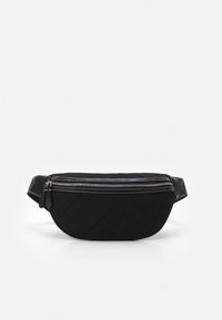 Borsa in tessuto nera a vita con doppia cerniera argentata e tracolla regolabile, caratterizzata da un sottile motivo a cuciture diagonali e rifiniture in pelle.
