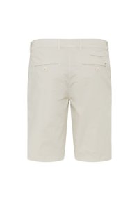 Pantaloni corti beige chiaro in cotone, con un taglio dritto, due tasche posteriori con bottoni e una vestibilità piatta sul davanti.