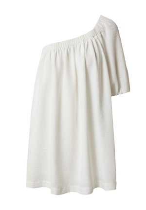 Robes blanches dénudées des épaules avec des manches courtes et volumineuses. Fabriquée dans un tissu léger, dotée d'un col élastiqué froncé et d'une silhouette fluide.