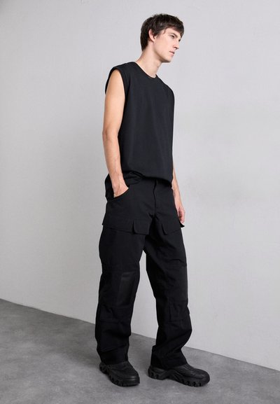 032c TACTICAL TROUSERS - Cargo trousers - black