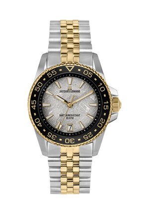 Reloj de pulsera para hombre con correa metálica plateada y dorada, esfera plateada texturizada, bisel negro y dorado, indicador de fecha y resistencia al agua hasta 20 ATM.