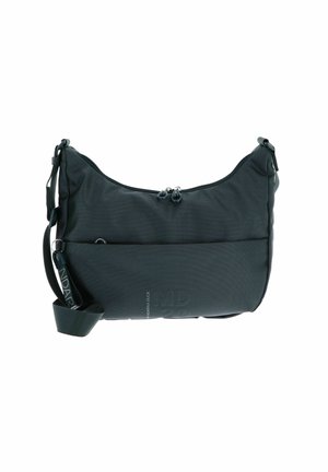 Sac en nylon noir à la forme arrondie, avec deux compartiments zippés et une bandoulière réglable. Il présente un détail de logo embossé à l'avant.