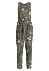 Un mono con estampado floral en verde oliva, que cuenta con un escote redondo, diseño sin mangas, cintura ceñida con cinturón y piernas ajustadas.