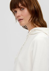 s.Oliver - Bluza z kapturem