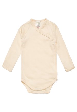 Cremfarbener Langarm-Babykörperanzug aus weichem Stoff, mit Wickeldesign und Druckknopfverschlüssen an der Seite und am Boden für einfaches Ankleiden.
