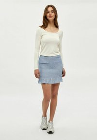 Desires GISELLE - Pikkade varrukatega topp - cloud dancer