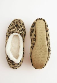 Next REGULAR FIT - Pantuflas - animal faux fur lined