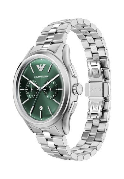 Montre en acier inoxydable avec cadran vert, accents ton argent, trois sous-cadrans et affichage de la date. Dotée d'un bracelet à maillons métalliques avec fermoir.