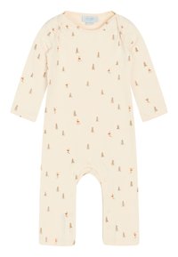 Langärmeliger Babyoverall in hellbeige mit einem Muster aus braunen Bäumen und Skifiguren. Mit Druckknöpfen im Schritt für ein einfaches Ankleiden.