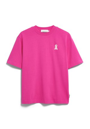 Felroze T-shirt met korte mouwen en ronde hals, met een klein wit logo in de vorm van een sleutelgat op de linkerborst.