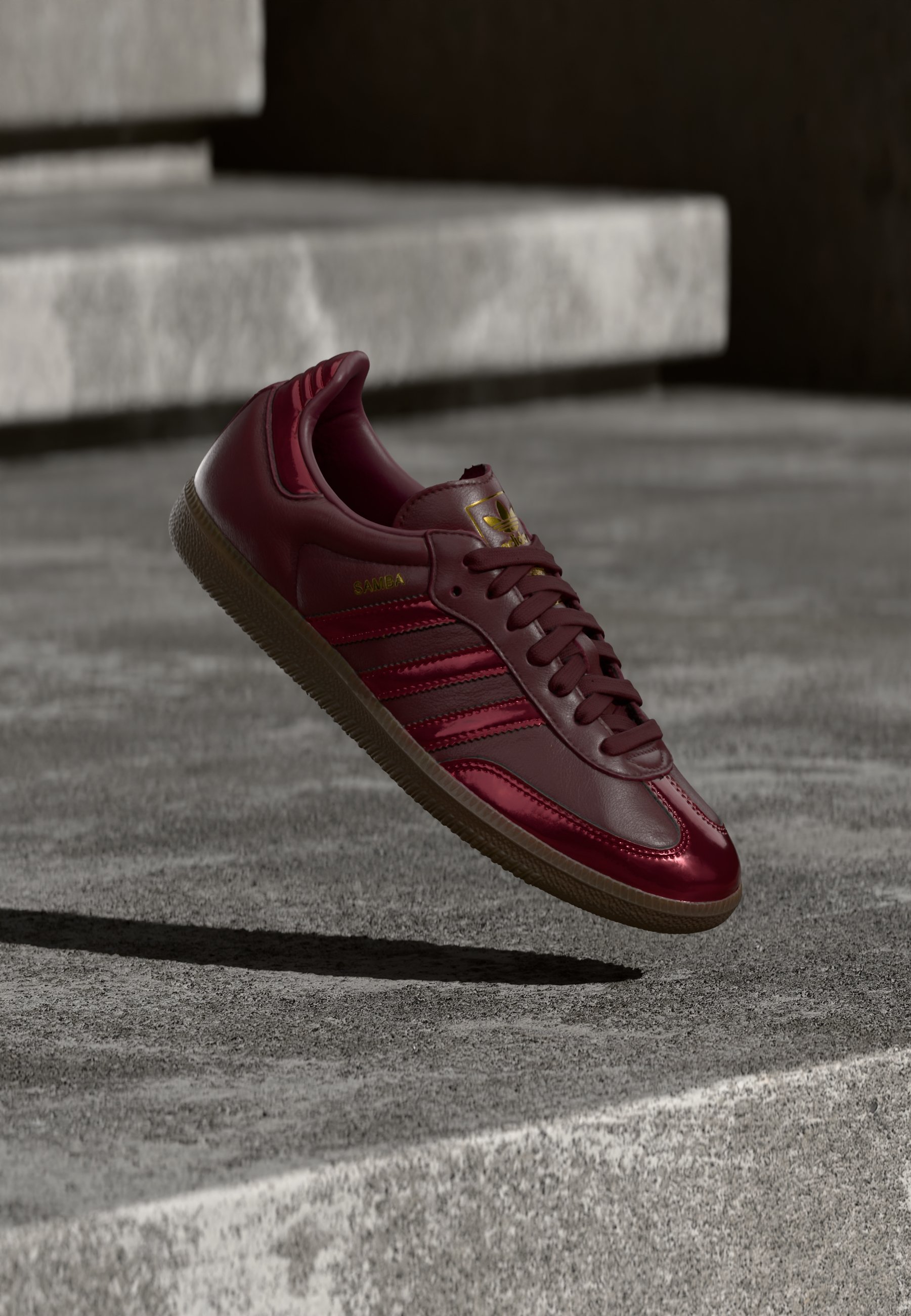 adidas Originals SAMBA OG - Trainers - maroon/gold-coloured  metallic/bordeaux - Zalando.ie