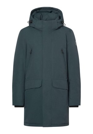 Chaqueta larga con capucha en un color verde azuloso. Fabricada con material resistente al agua, cuenta con bolsillos con cremallera, tapeta frontal y puños elásticos.