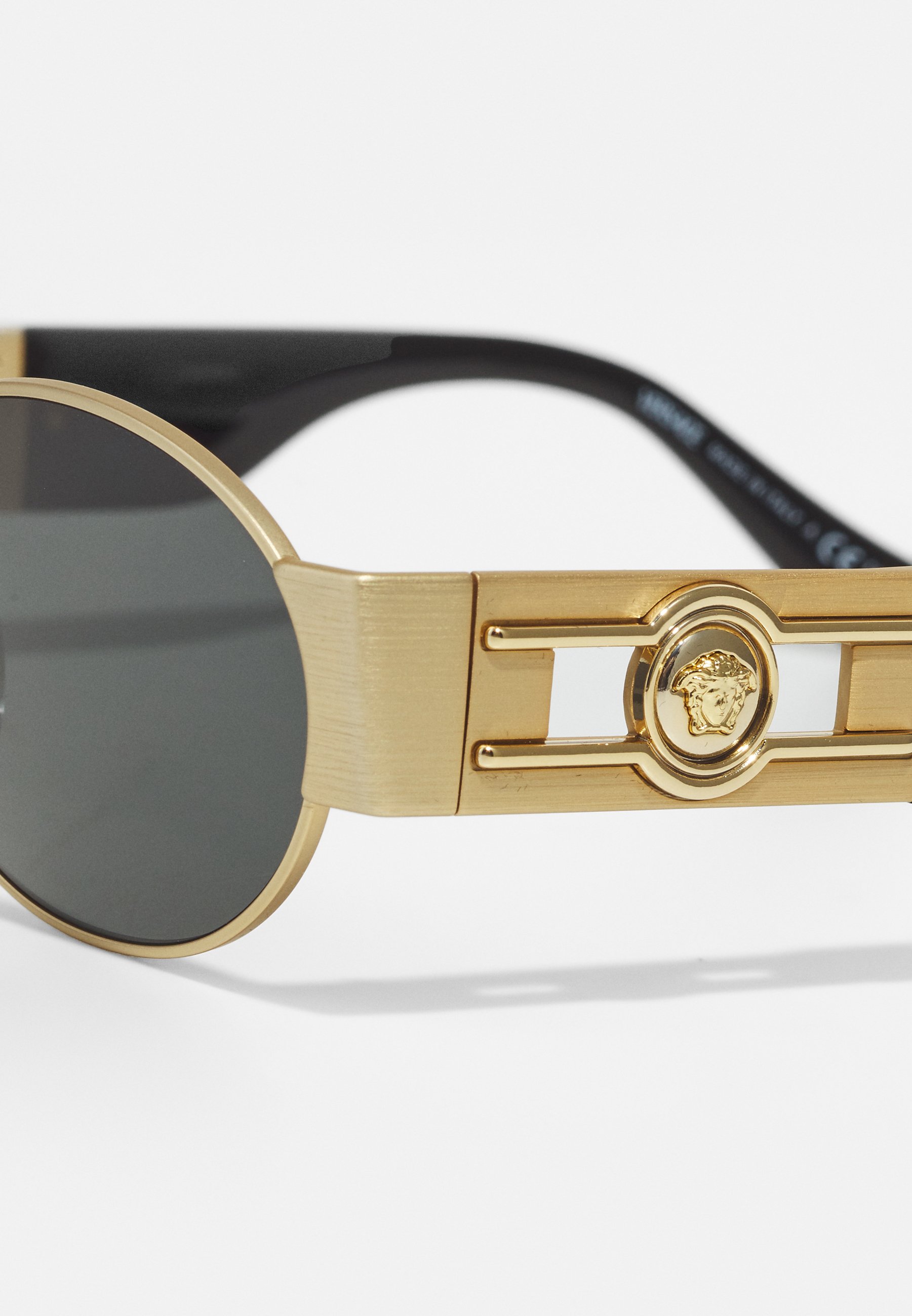 希少 VERSACE sunglasses clear ゴールド vintage Amazon.com: Versace Unisex Sunglasses Gold Frame, Clear