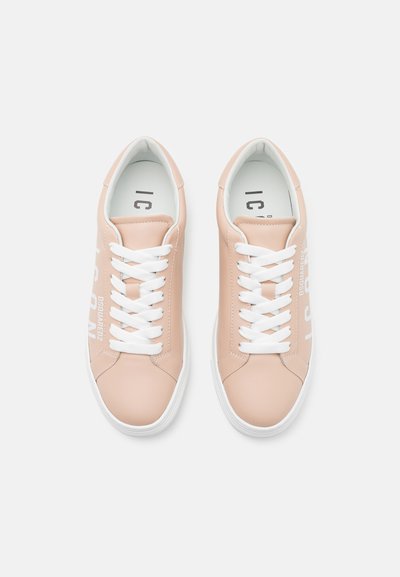 DSQUARED2 ICON Športni copati - rosa cipria/bianco