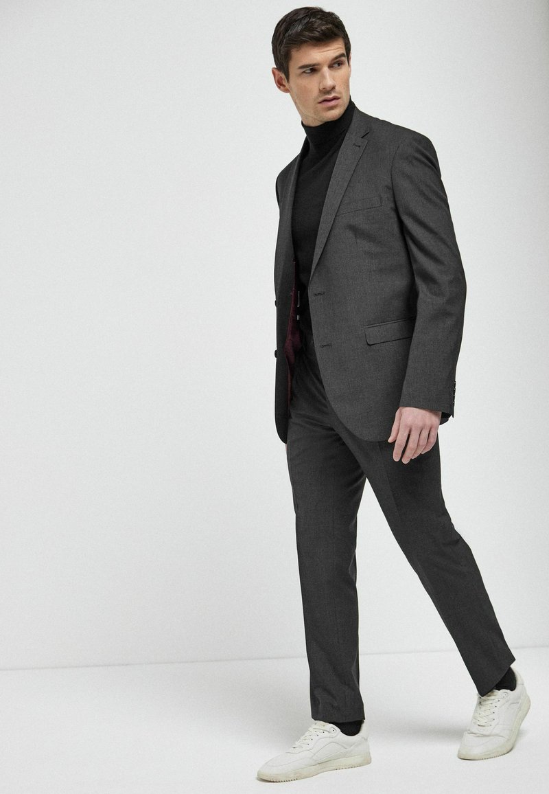 Next MIX TEXTURED TAILORED FIT - Jakkesæt blazere - charcoal grey