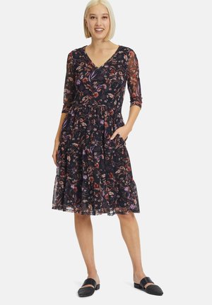 MIT MUSTER - Day dress - black/red