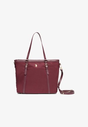 Sac fourre-tout en nylon bordeaux avec double poignée supérieure et bandoulière amovible. Doté de quincaillerie dorée et d'un accent logo sur le devant.
