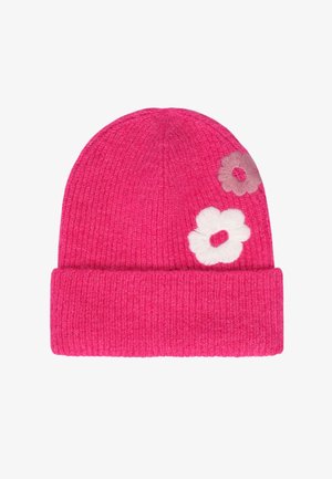 Kötött rózsaszín sapka, hajtott szélekkel, fehér és világos rózsaszín hímzett virágokkal. Az anyag puha, texturált felületű.