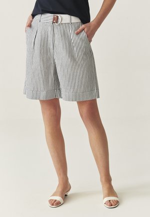 TATUUM KOSOKO 1 - Shorts - navy blue