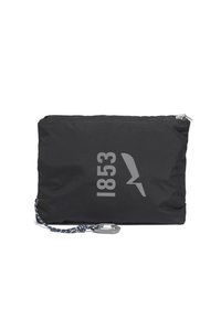 Pochette en nylon noir avec fermeture éclair, arborant un texte et un logo gris "1853", une sangle décorative avec un clip et une texture lisse.
