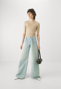 Pinko TRITONE MAGLIA - Camiseta estampada - beige