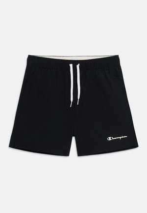 Zwarte shorts met elastische tailleband, witte aantrekkoorden en een klein wit Champion-logo op het onderste gedeelte van het rechterbeen.