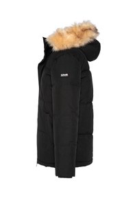 Schwarze Daunenjacke mit Kapuze aus Fellimitat, vorn mit Reißverschluss, gesteppter Textur und Logo-Patch am linken Ärmel.