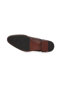 Braune Ledersohle mit einem glatten braunen Abschnitt und einer strukturierten schwarzen Gummispitze. Verfügt über einen leicht erhöhten Absatz.