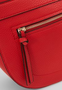 Dorothy Perkins Torba na ramię